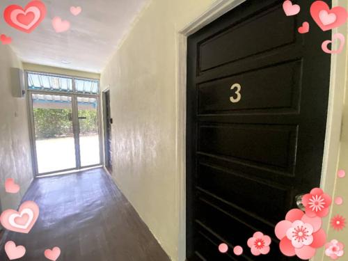 Kampung Penarik Hotel | Reds Roomstay Pantai Penarik 5