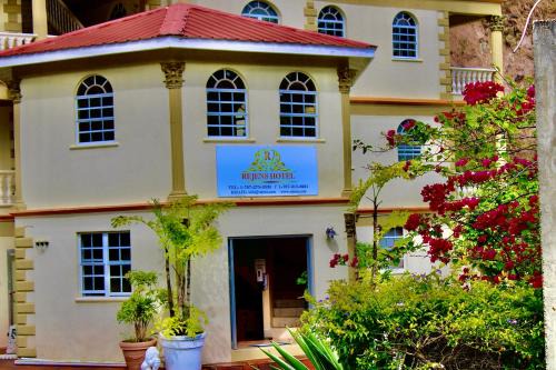 Portsmouth Hotel | Rejens Hotel