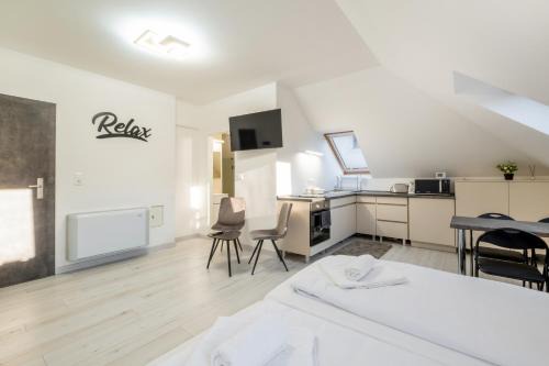 Veszprem Apartamento | RELAX Apartman Veszprém
