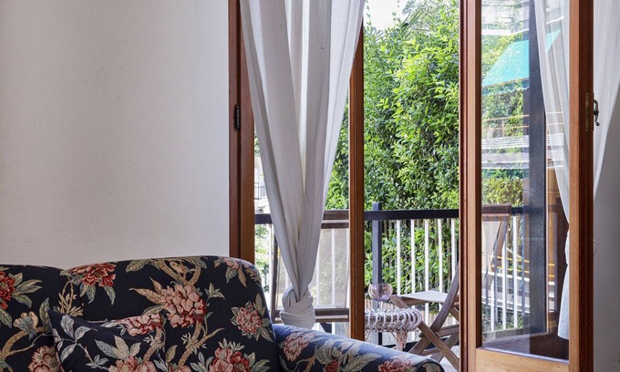 Rapallo Apartamento | Relax in giardino a due passi dal porto