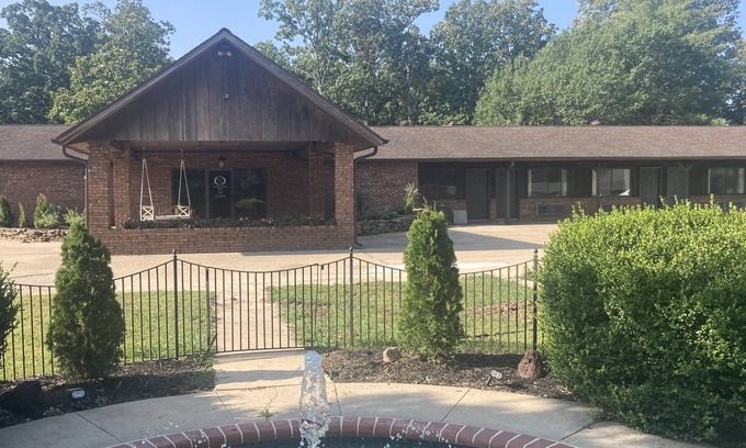 Wappapello Cabina | Remodeled 2 queen room w/ high speed internet