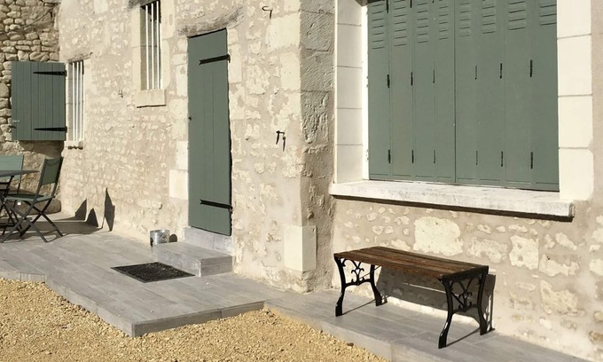 Faye-la-Vineuse Casa | Renovated village house close to Richelieu, Indre et Loire