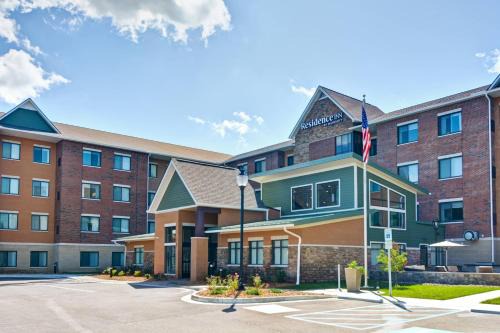 Middleburg Heights Hotel | Residence Inn by Marriott Cleveland Airport/Middleburg Heights