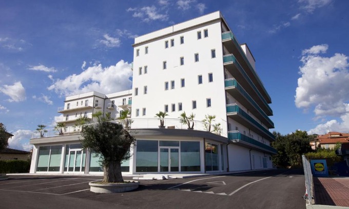 Ascoli Piceno Apartamento | Residence Le Stelle