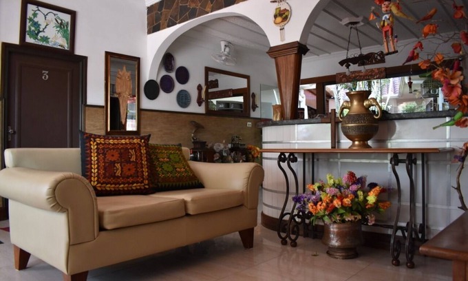 Montero Hotel | Residencial Pinocho