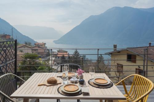 Nesso Apartamento | Residenza Maxim with pool by Rent All Como