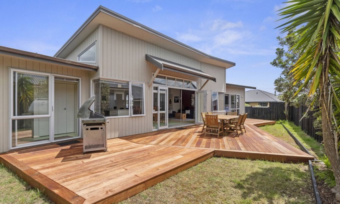 Ruakaka Casa | Restful Ruakaka - Ruakaka Holiday Home