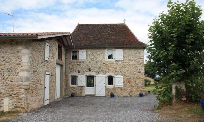 Castagnede Casa | Granja restaurada a 6 km de SALIES de BEARN
