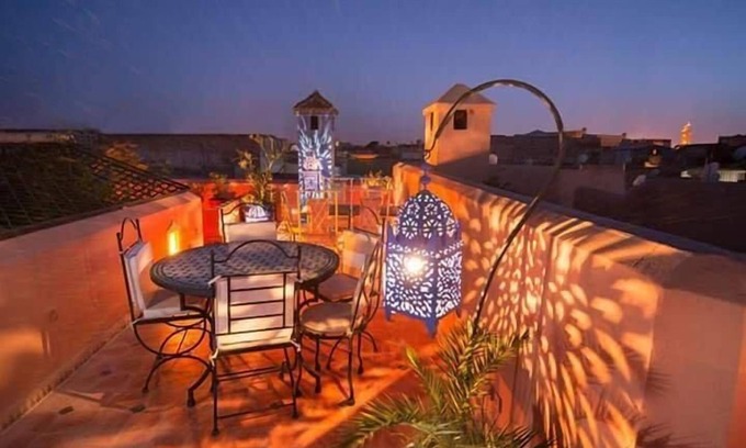 Taouz Casa | Riad Desert Camel