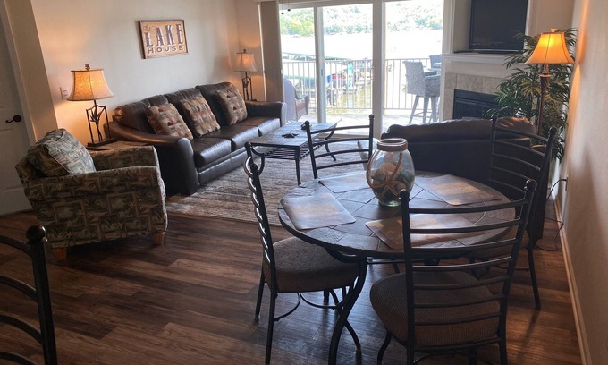 Camdenton Condominio | Extraordinaria vista al lago y piscina privada junto al lago / Wifi gratuito