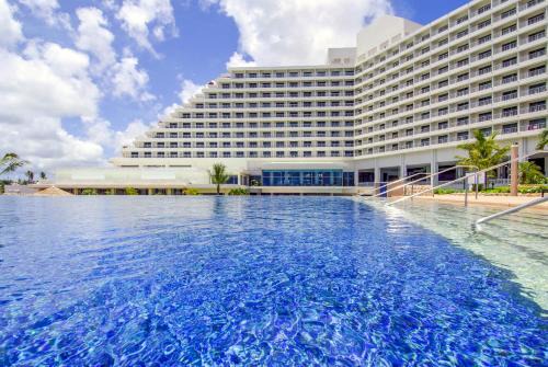 Tamuning Complejo | RIHGA Royal Laguna Guam Resort