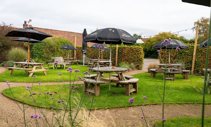 Compton Martin Hotel | Ring O Bells