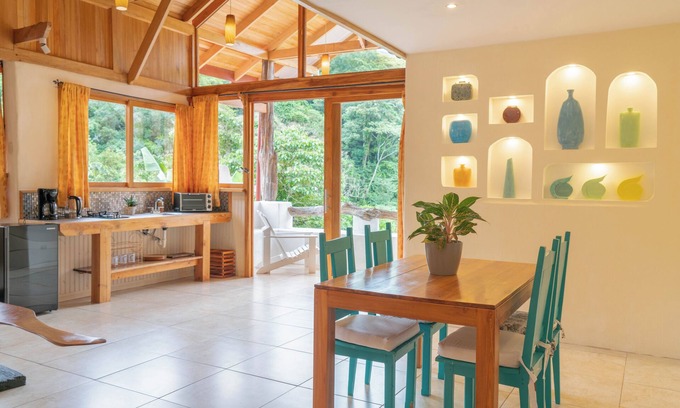 Canaan Cabina | Rio Chirripo