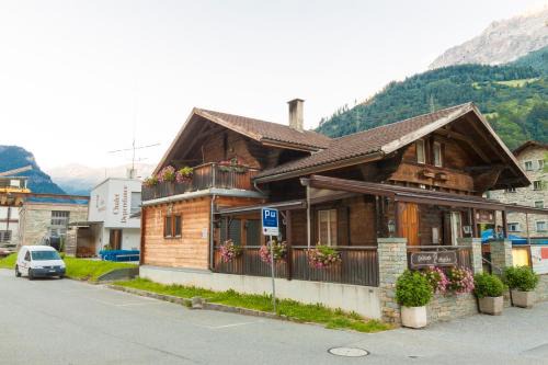 Poschiavo Hotel | Ristorante Pensione Chalet Stazione