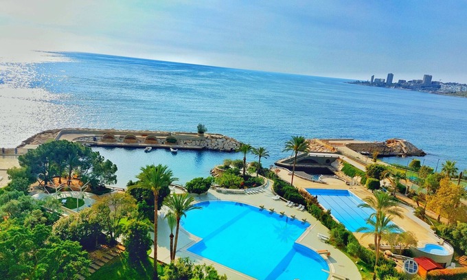 Jounieh Chalet De Esquí | Rita's Duplex Chalet in Manar Jounieh Resort