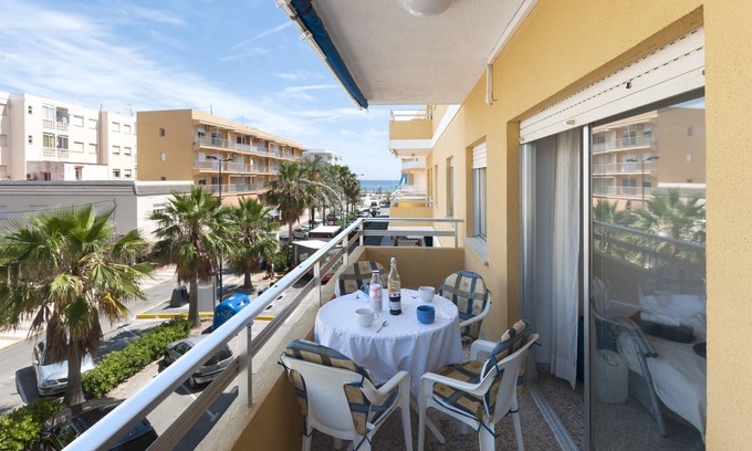 Daimuz Casa | RIVER - Apartamento con vistas al mar WiFi Gratis