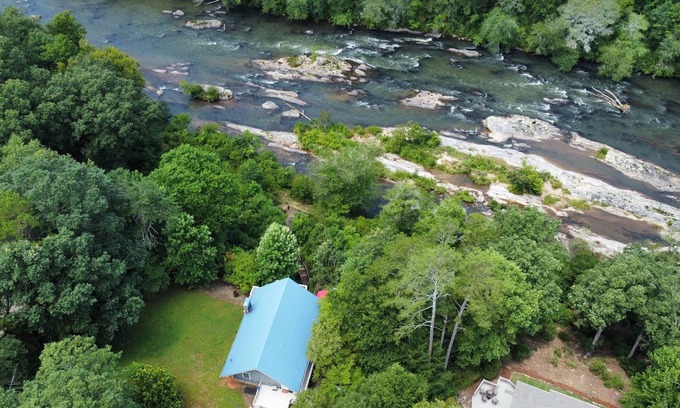 Cornelia Casa | River House con vista excepcional