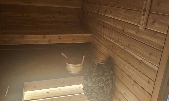 Napanee Otro | River Road House is a 1910 Restored Farmhouse with a Cottage Vibe hot tub, sauna