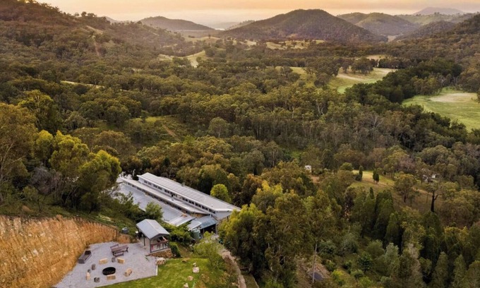 Riverlea Casa | River Stone Mudgee Luxury Eco Estate in the Hills