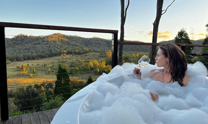 Riverlea Villa | RIVERLEA RETREAT MUDGEE - Private, Outdoor Bath, Pool, Tranquility