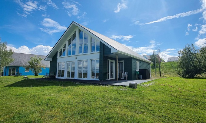 Belturbet Casa | Riverrun Holiday Homes No 15 by Interhome