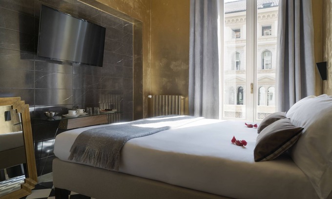 Porta Venezia Casa | Rivière Private Rooms at the Park