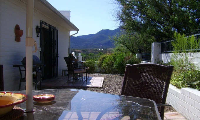 Patagonia Casa | Roadrunner Retreat-A Treasure Found in the 'Mountain Empire'