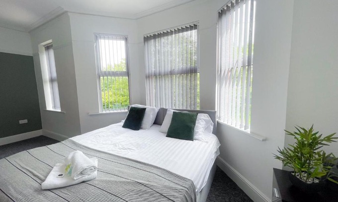 Birkenhead Apartamento | Rock Lane House by Serviced Living Liverpool