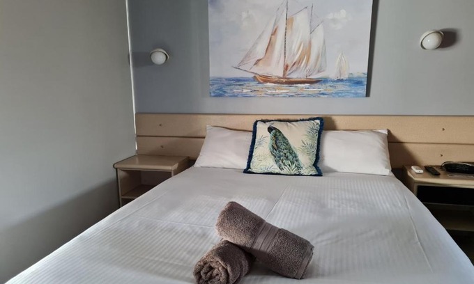 Rockhampton Hotel | Rockhampton Court Motor Inn