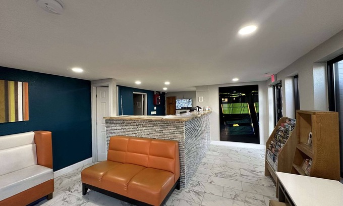 Church Street Hotel | Rodeway Inn