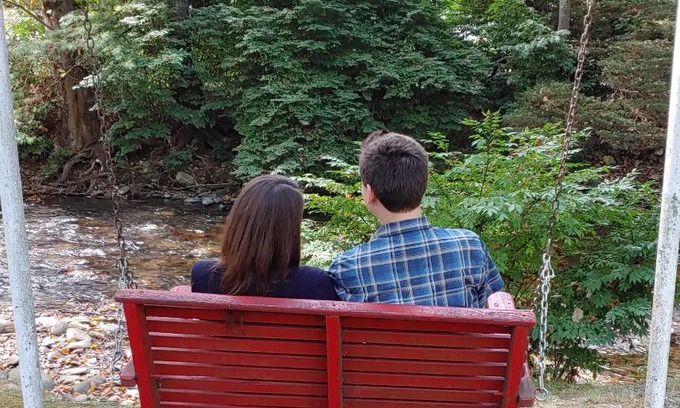 Maggie Valley Hotel | Rolling Brook Inn