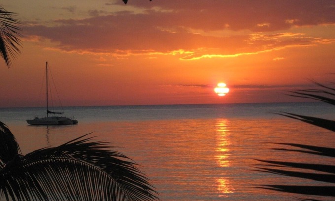 Costa Maya Condominio | Romántico frente a la playa a sólo 3 pasos de la playa de arena!
