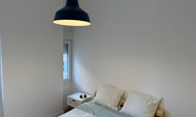 Sevilla Este Apartamento | Habitación en piso a 10 min del centro histórico de la ciudad de Sevilla