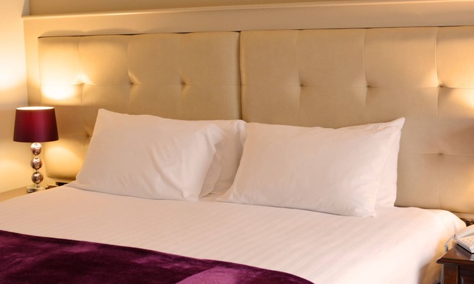 Omagh Casa | Rooms At Rue