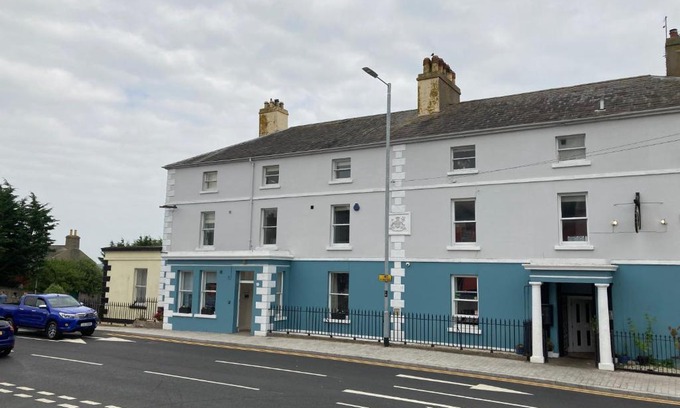 Newcastle Hotel | Rooms@Mourne