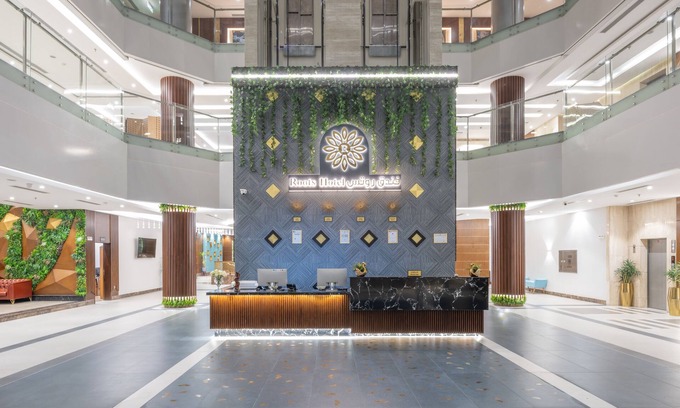 Batha Quraysh Hotel | Roots Hotel