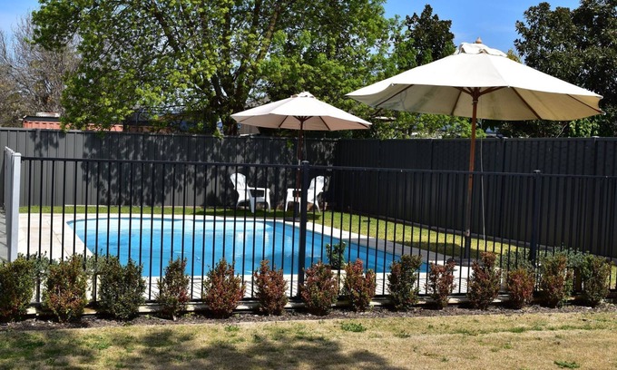 Yarrawonga Casa | Rose en la espina perfecta para los golfistas y familias