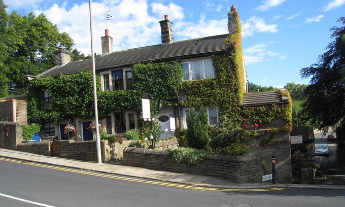 Haworth Casa | Rosebud Cottage Guest House