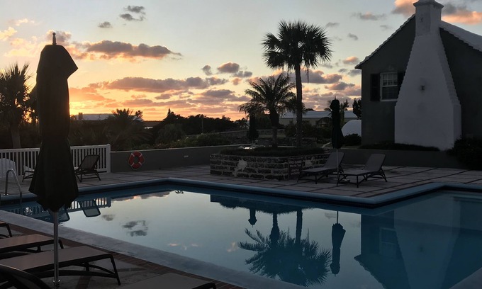 Pembroke Apartamento | Rosemont Guest Suites
