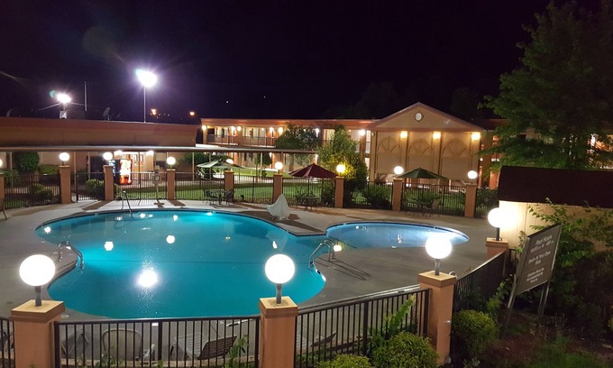 Durham Hotel | Days Inn by Wyndham Durham/Near Duke University