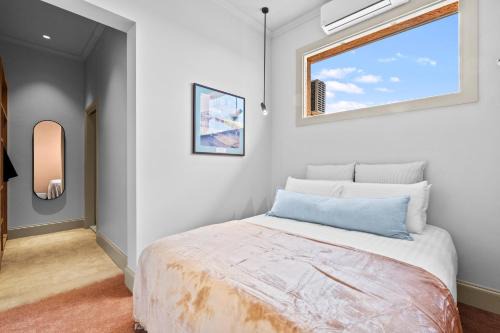 Tewantin Hotel | Royal Mail Hotel