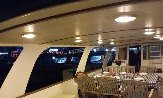 Ashkelon Alquiler De Eote | RoyalSeaSuite Included with Sailing