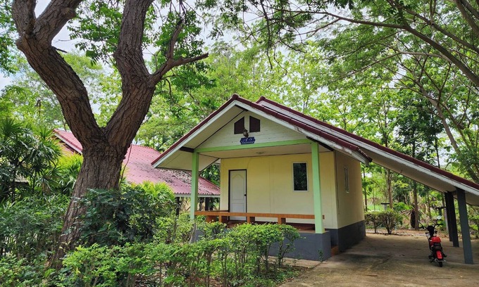 Chonnabot Villa | Rung Rueng Resort