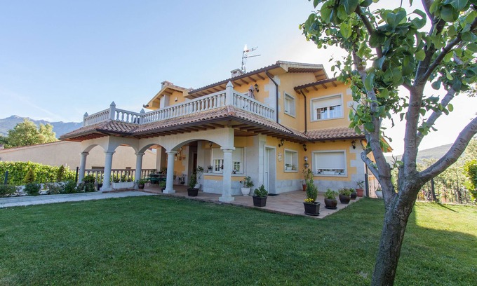 Cercedilla Cabaña | Casa rural (alquiler íntegro) El Balcón de Siete Picos de 4 / 8 adultos 2 niños