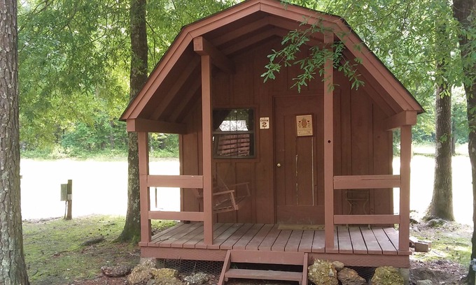 Murfreesboro Cabina | Cabina rústica número 2 por un precio bajo.