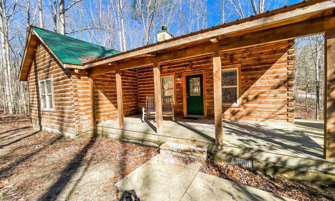 Fort Payne Casa | Rustic Getaway Tucked Away at Little River Canyon