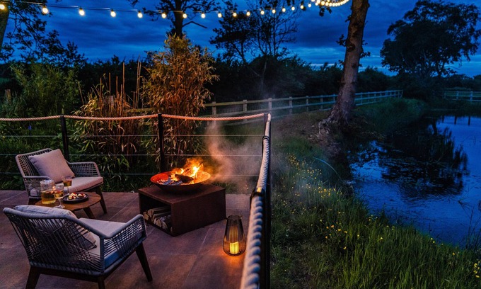 Llanarth Cabaña | Rusty Boathouse