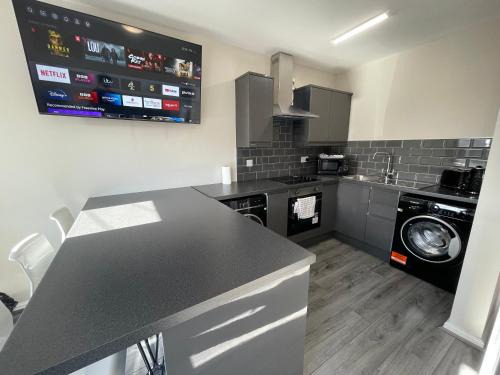 Liverpool Apartamento | RYAN I AIR I BNB - 458 Mill Street - Free Parking