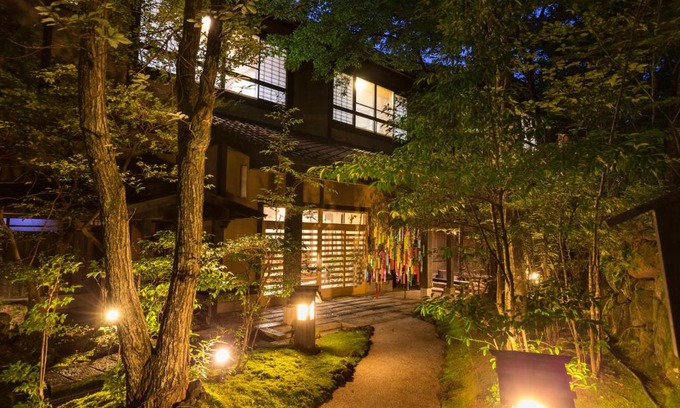 Kurokawa Onsen Hotel | Ryokan Wakaba