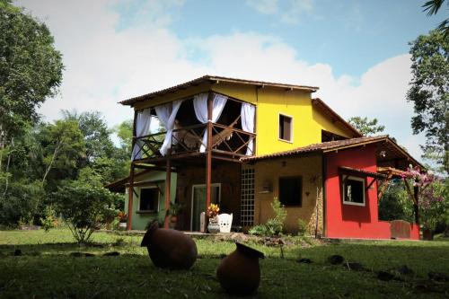 Curuca Casa | Sítio Pássaro Ímpar - Para pousar e repousar